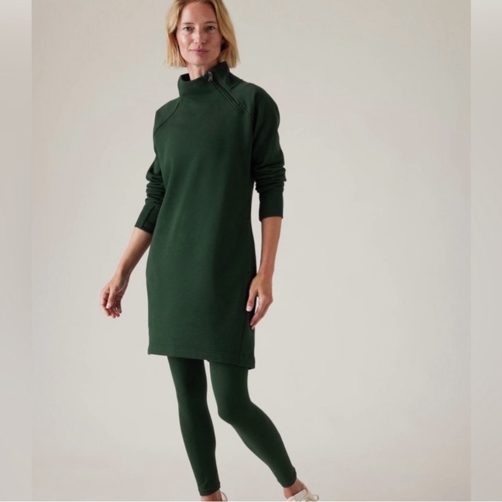 Athleta large Robe Cozy karma dress dark green